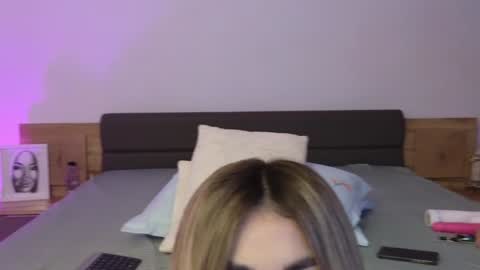 Snapshot of arianaari88 chatting on January 2025 08:14:02 PM Ariana online show from January 2025 08:14:02 PM