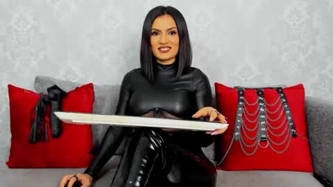 Snapshot of arianaawild chatting on December 2025 06:35:02 PM Arianaawild online show from December 2025 06:35:02 PM