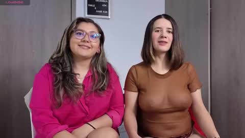 Snapshot of arianablake_11 chatting on December 2025 09:08:01 PM Ariana online show from December 2025 09:08:01 PM