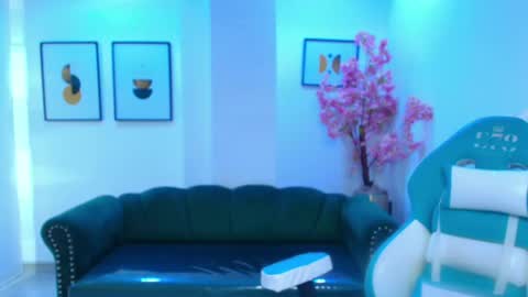 arianna_sweeet online show from April 2026 04:07:02 AM