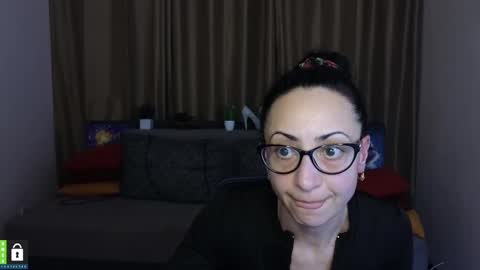 Snapshot of arianna_tifany chatting on March 2025 03:08:02 AM Arianna online show from March 2025 03:08:02 AM