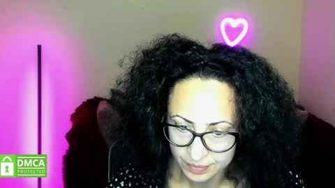 Snapshot of arianna_tifany chatting on October 2025 05:43:01 PM Arianna online show from October 2025 05:43:01 PM