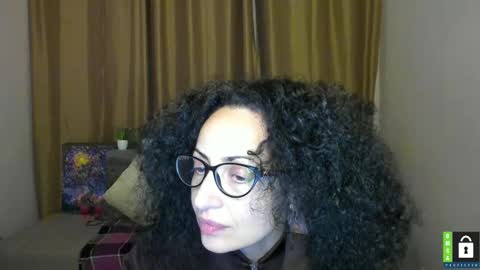 Snapshot of arianna_tifany chatting on November 2025 06:52:01 PM Arianna online show from November 2025 06:52:01 PM