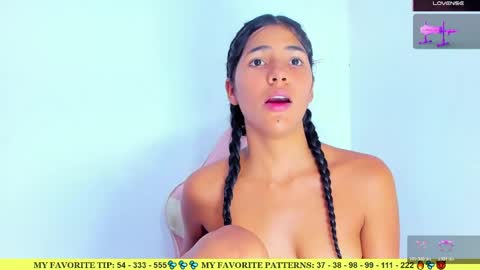 Snapshot of ariannalewis1 chatting on April 2026 02:27:02 AM Arianna online show from April 2026 02:27:02 AM