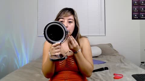 Snapshot of ariannapena chatting on December 2024 04:53:02 AM Arianna Pea online show from December 2024 04:53:02 AM