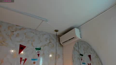 Arianna online show from July 2026 12:08:01 PM