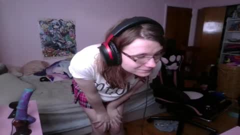 Ariathebrat online show from April 2026 09:17:02 PM