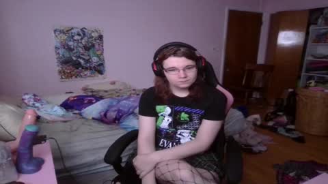 Ariathebrat online show from April 2026 09:10:02 PM