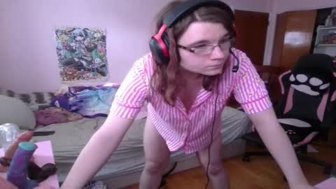 Ariathebrat online show from May 2026 09:22:02 PM