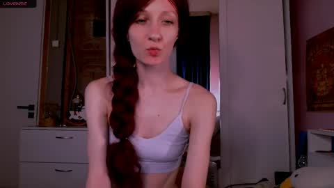 aribluush online show from May 2026 10:18:02 PM