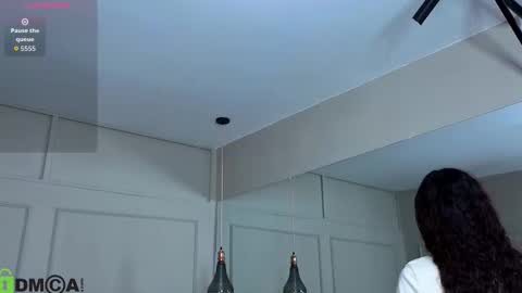 arielblossom____ online show from February 2026 11:49:01 AM