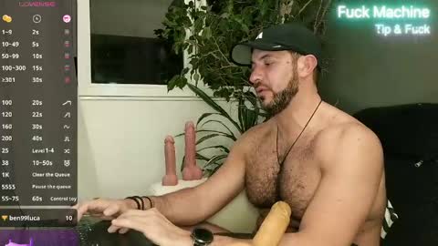 Snapshot of arielenbsas chatting on May 2026 04:07:01 AM Ariel online show from May 2026 04:07:01 AM