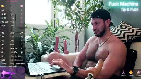 Snapshot of arielenbsas chatting on June 2026 02:55:01 PM Ariel online show from June 2026 02:55:01 PM