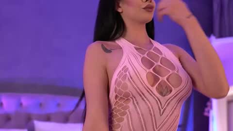 Snapshot of ariellsweety chatting on November 2025 06:24:02 PM Ariell online show from November 2025 06:24:02 PM