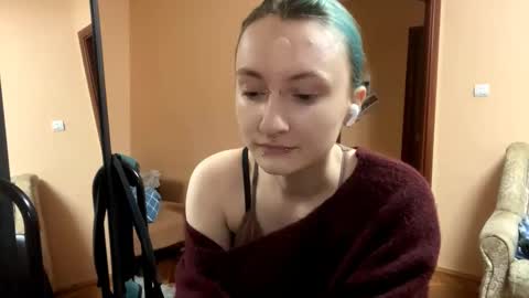 Snapshot of arieluthe chatting on November 2025 03:23:02 PM I am Anny ntmu Lets hit 10 Thumbs Up together online show from November 2025 03:23:02 PM