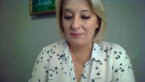 Snapshot of arielxloveresss chatting on November 2025 07:55:02 AM ArielXLoveresss online show from November 2025 07:55:02 AM