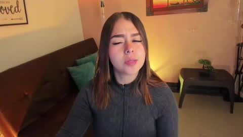  Arianna  online show from November 2025 12:48:02 PM