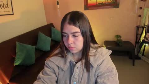  Arianna  online show from November 2025 12:48:02 PM