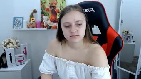 Snapshot of arinabelle chatting on October 2025 03:37:02 AM arinabelle online show from October 2025 03:37:02 AM