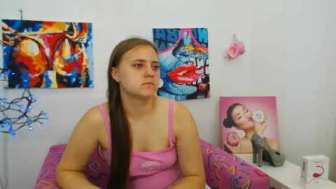 Snapshot of arinabelle chatting on July 2026 04:24:01 PM arinabelle online show from July 2026 04:24:01 PM