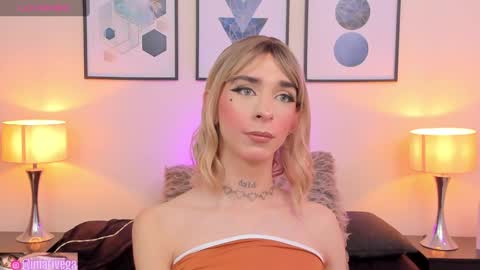   Nice to meet you  thumb up me please its important I  LOOK MY BIO DOWN online show from February 2025 10:42:02 PM