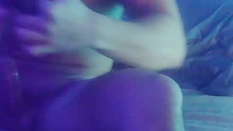 Snapshot of arlic2000 chatting on October 2025 08:18:02 PM arlic2000 online show from October 2025 08:18:02 PM