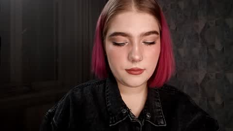 Ka Ka Katerina online show from April 2026 02:22:01 PM