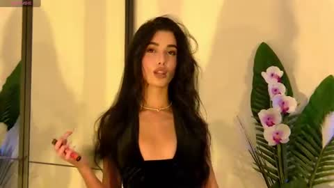 Snapshot of armina_red chatting on July 2026 10:18:01 AM Armina online show from July 2026 10:18:01 AM