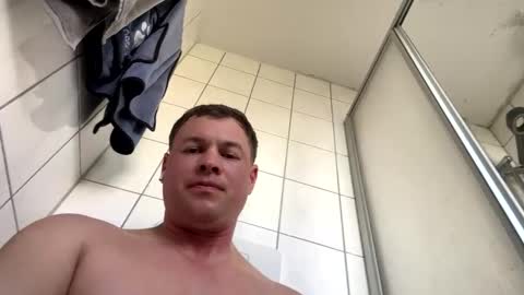 Snapshot of armyskater32 chatting on March 2025 12:05:02 PM armyskater32 online show from March 2025 12:05:02 PM