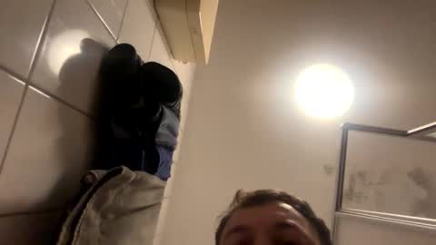 Snapshot of armyskater32 chatting on October 2025 08:53:02 PM armyskater32 online show from October 2025 08:53:02 PM