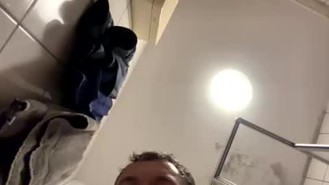 Snapshot of armyskater32 chatting on November 2025 09:39:02 PM armyskater32 online show from November 2025 09:39:02 PM