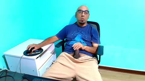 arnelux72 online show from July 2026 05:21:02 AM