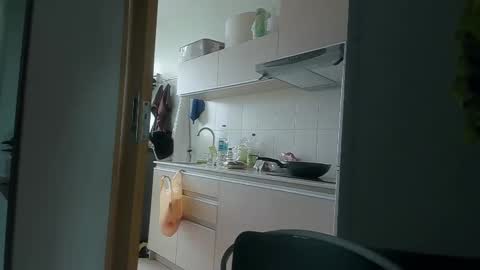 Snapshot of arni_strong chatting on December 2024 03:48:01 AM ARNI STRONG online show from December 2024 03:48:01 AM