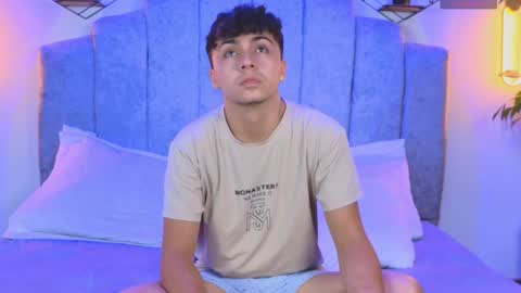 aron__cooper online show from February 2025 11:16:02 PM