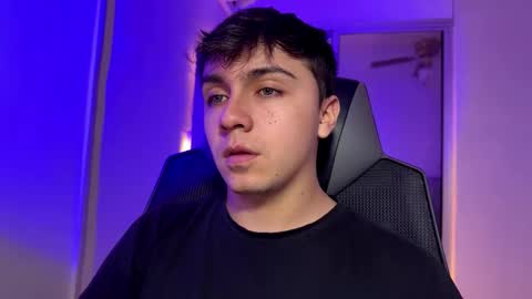 aron__cooper online show from October 2025 11:46:01 PM