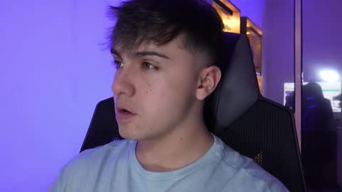 aron__cooper online show from October 2025 12:38:01 PM