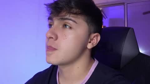 aron__cooper online show from November 2025 12:22:01 AM