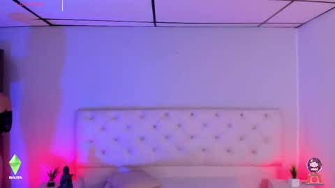 Snapshot of aron_cruz12 chatting on November 2025 01:33:02 PM Aron cruz online show from November 2025 01:33:02 PM