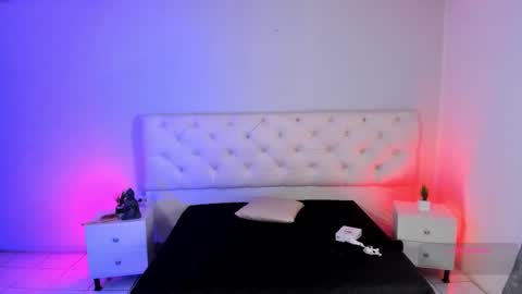 Snapshot of aron_cruz12 chatting on November 2025 01:45:02 PM Aron cruz online show from November 2025 01:45:02 PM