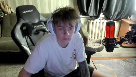 biggest penis  online show from November 2025 06:58:01 AM