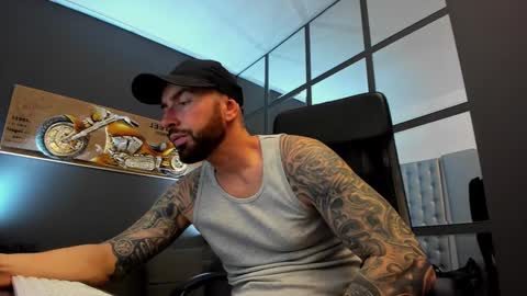 AronGrant online show from December 2024 09:23:01 AM