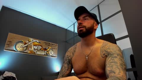 AronGrant online show from December 2024 08:58:01 AM