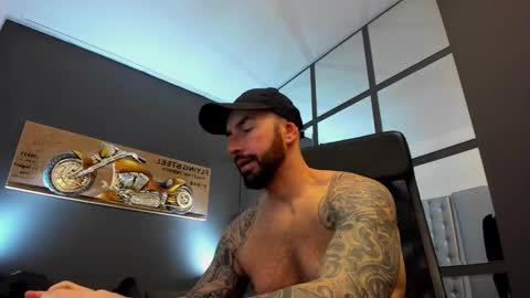 AronGrant online show from December 2024 09:04:01 AM