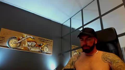 Snapshot of arongrant chatting on June 2026 09:26:01 AM AronGrant online show from June 2026 09:26:01 AM