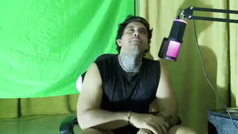 aronmiller online show from July 2026 02:06:02 AM