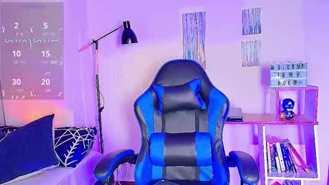 noah and ivy online show from January 2026 09:33:01 AM