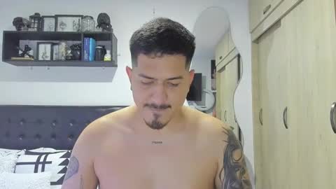 Snapshot of aronwilliams69 chatting on October 2025 01:28:01 AM ARON  Independent model  online show from October 2025 01:28:01 AM