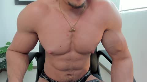   online show from February 2025 08:25:01 PM