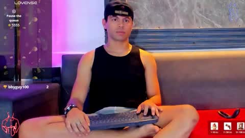 Aroon   online show from March 2026 09:30:01 PM