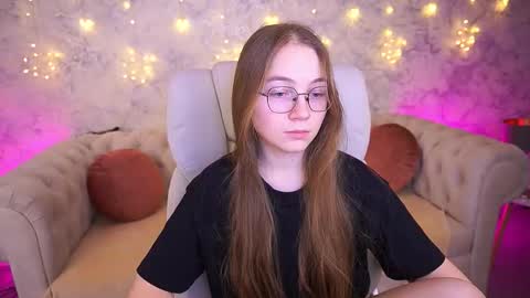 arrinawair online show from February 2026 08:54:01 AM